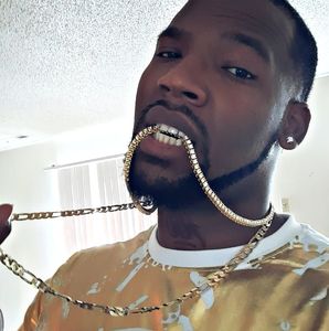 Meet your Posher, Curtis